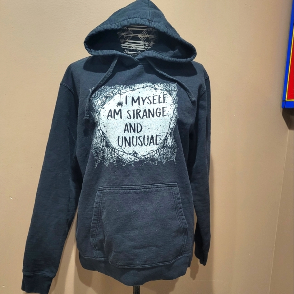 Beetlejuice "I Myself Am Strange And Unusual" black pullover hoodie sz L